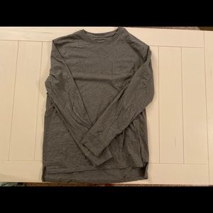 Good fellow grey long sleeve shirt w/pocket